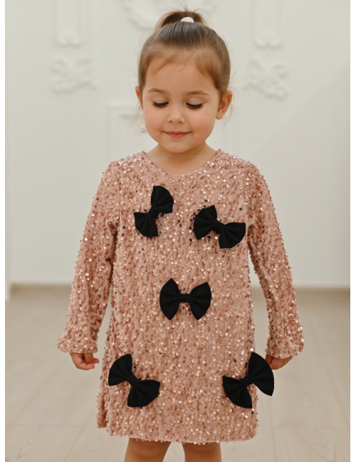 ΦΟΡΕΜΑ ΠΑΓΙΕΤΑ ΜΕ ΦΙΟΓΚΟΥΣ